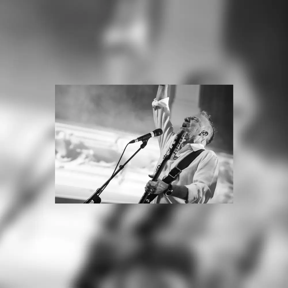 Peter Hook & The Light